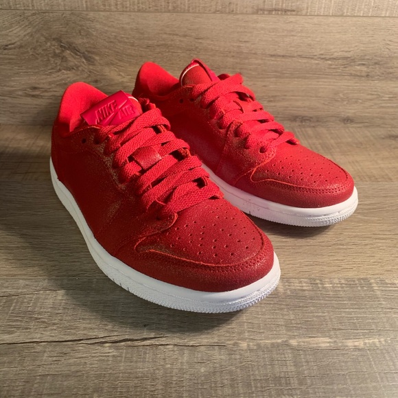air jordan 1 retro low ns women's shoe